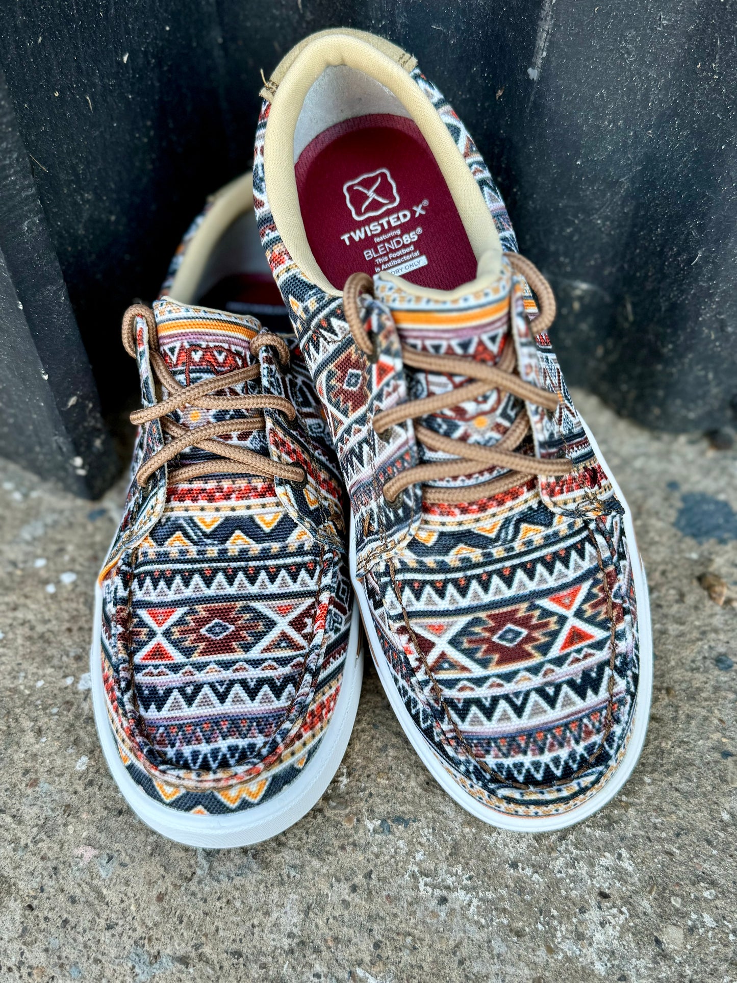 Kicks - Aztec Multi